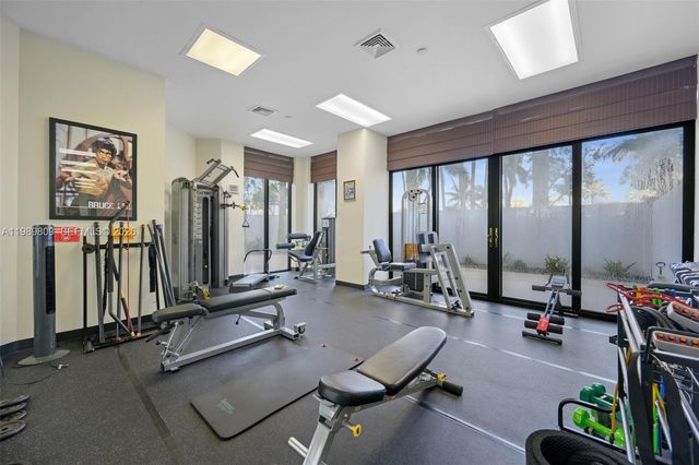 3598 Yacht Club Dr 1204, Aventura, FL 33180