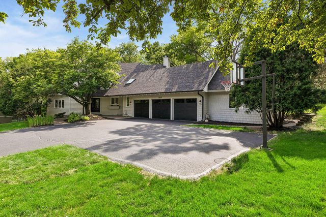 5804 Schaefer Road, Edina, MN 55436