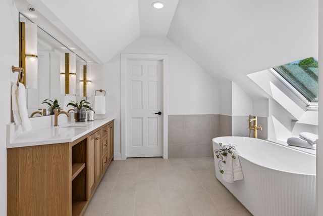 5804 Schaefer Road, Edina, MN 55436