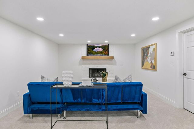 5804 Schaefer Road, Edina, MN 55436