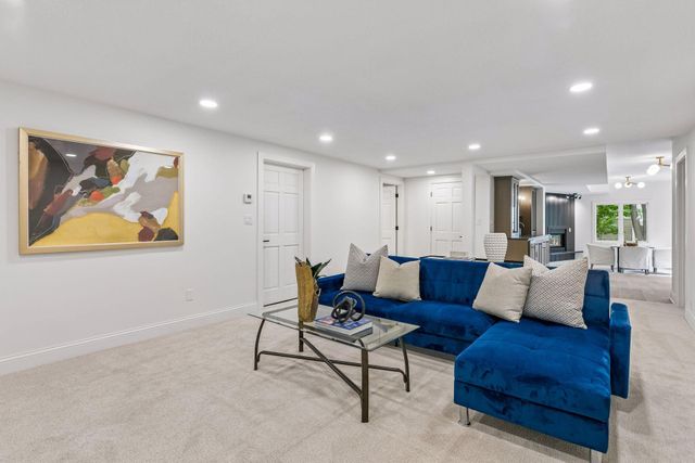 5804 Schaefer Road, Edina, MN 55436