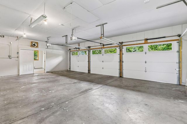 5804 Schaefer Road, Edina, MN 55436
