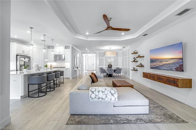 15653 Triesta Ln, Naples, FL 34114