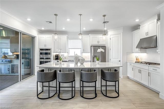 15653 Triesta Ln, Naples, FL 34114