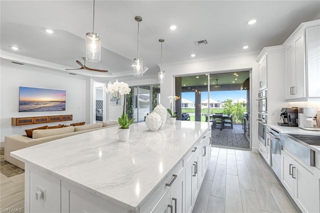 15653 Triesta Ln, Naples, FL 34114