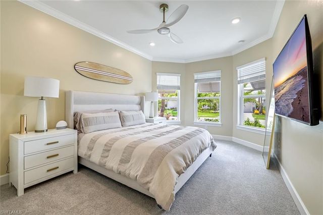 15653 Triesta Ln, Naples, FL 34114