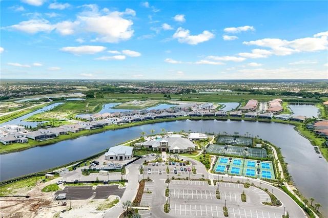 15653 Triesta Ln, Naples, FL 34114