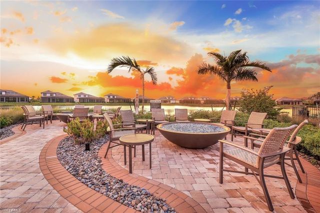 15653 Triesta Ln, Naples, FL 34114