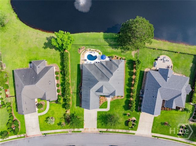 10 Bluegrass Lane, Savannah, GA 31405