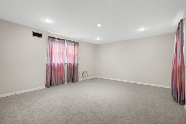 2007 Garrick Drive, Churchill Boro, PA 15235