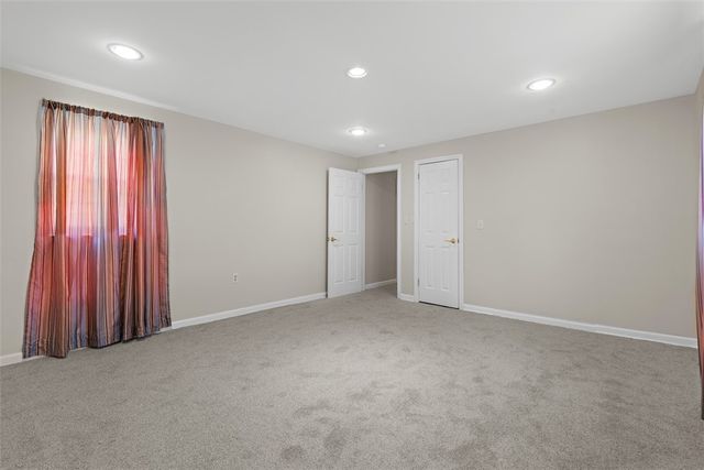 2007 Garrick Drive, Churchill Boro, PA 15235