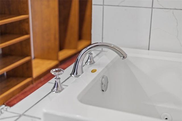 2007 Garrick Drive, Churchill Boro, PA 15235