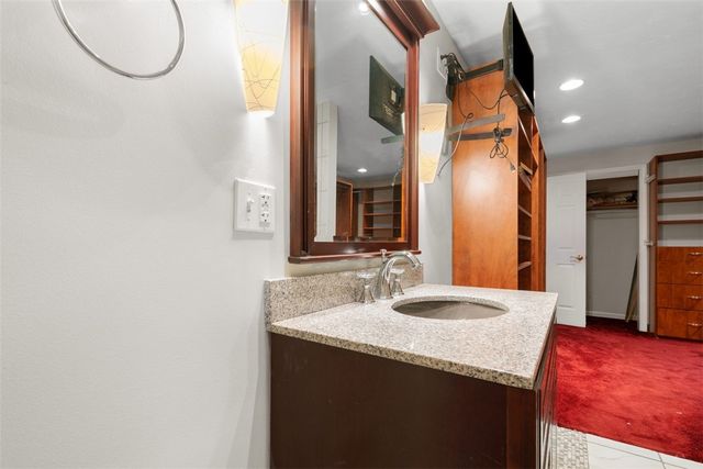 2007 Garrick Drive, Churchill Boro, PA 15235