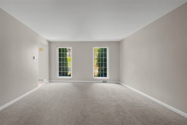 2007 Garrick Drive, Churchill Boro, PA 15235