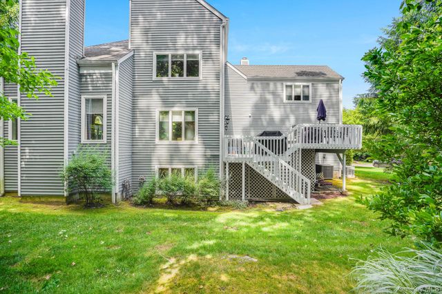 3 Lewiston Court, Briarcliff Manor, NY 10510