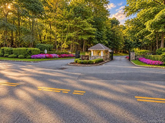 3 Lewiston Court, Briarcliff Manor, NY 10510