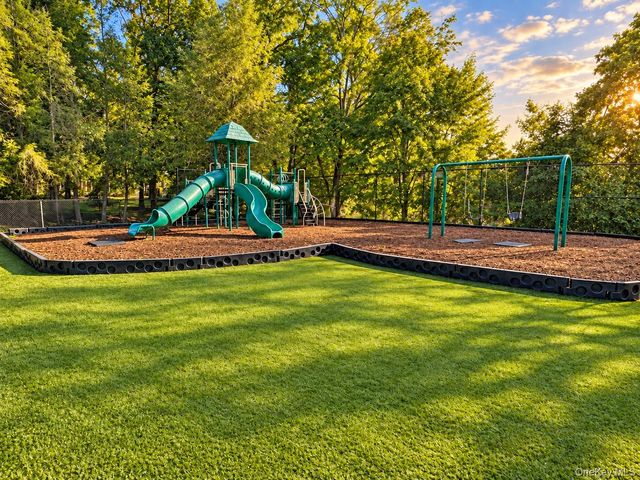 3 Lewiston Court, Briarcliff Manor, NY 10510