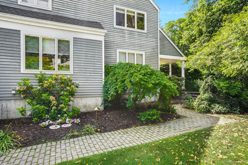 3 Lewiston Court, Briarcliff Manor, NY 10510 — photo 3