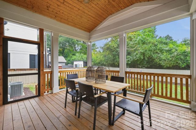 2818 Florida Avenue, Charlotte, NC 28205