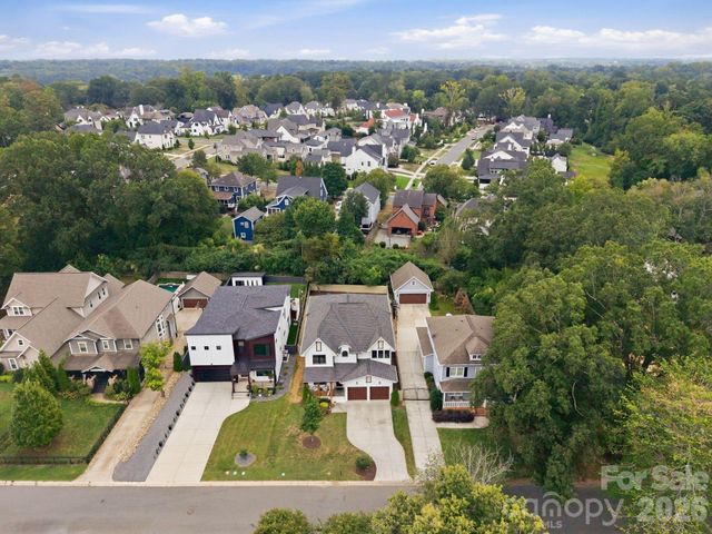2818 Florida Avenue, Charlotte, NC 28205
