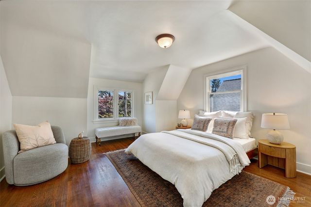 7515 Mary Avenue NW, Seattle, WA 98117