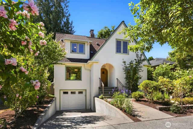 7515 Mary Avenue NW, Seattle, WA 98117