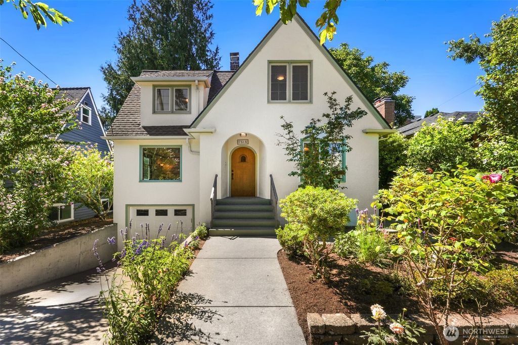 7515 Mary Avenue NW, Seattle, WA 98117