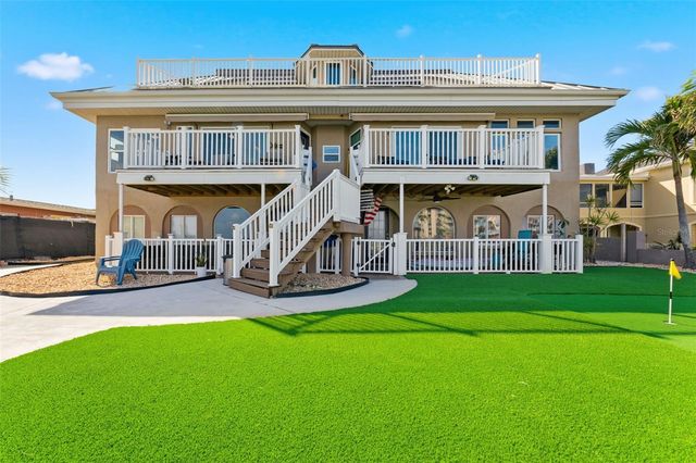 220 126TH AVENUE 1, Treasure Island, FL 33706