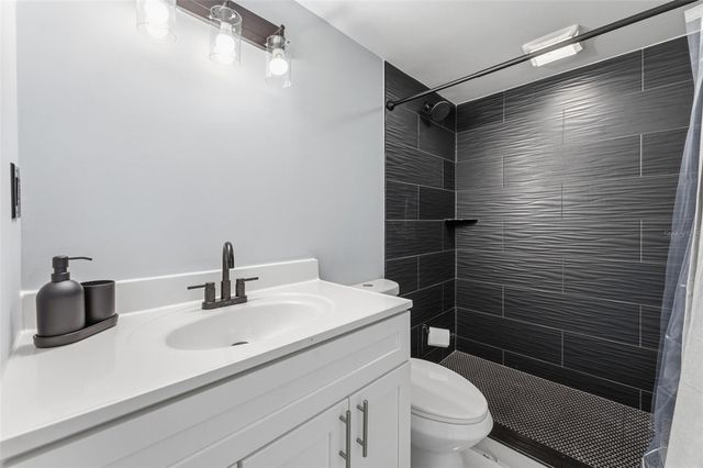 220 126TH AVENUE 1, Treasure Island, FL 33706