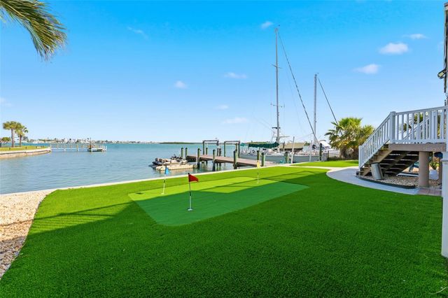 220 126TH AVENUE 1, Treasure Island, FL 33706