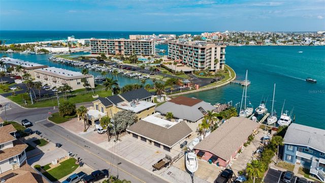 220 126TH AVENUE 1, Treasure Island, FL 33706