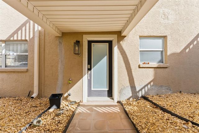 220 126TH AVENUE 1, Treasure Island, FL 33706