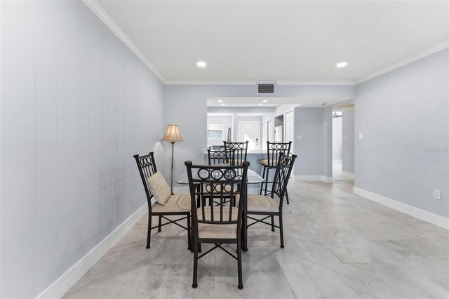 220 126TH AVENUE 1, Treasure Island, FL 33706