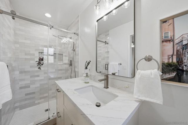 6375 Primrose Drive, La Mesa, CA 91942