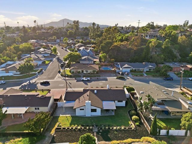 6375 Primrose Drive, La Mesa, CA 91942