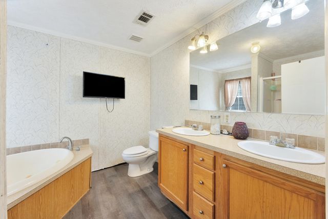 278 Tiger Lily Lane, Defuniak Springs, FL 32433