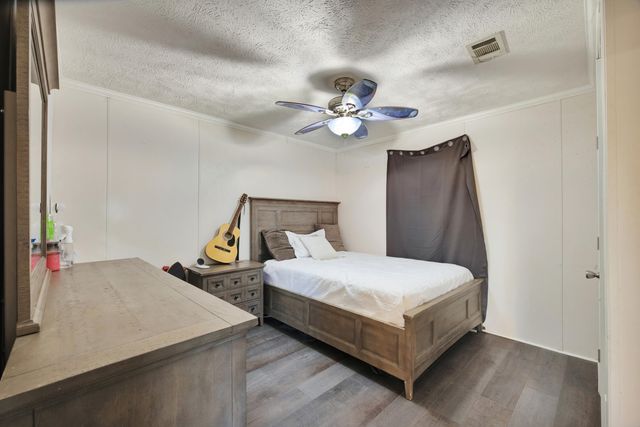 278 Tiger Lily Lane, Defuniak Springs, FL 32433