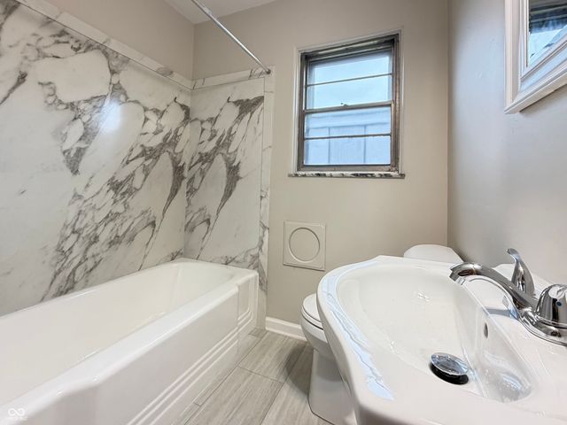 5430 E 11th Street, Indianapolis, IN 46219