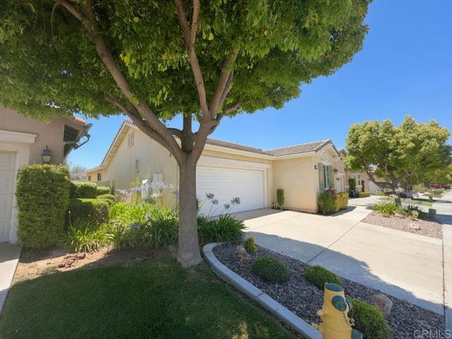 367 Shining Rock, Beaumont, CA 92223
