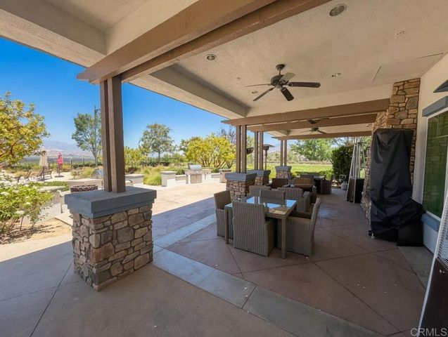 367 Shining Rock, Beaumont, CA 92223