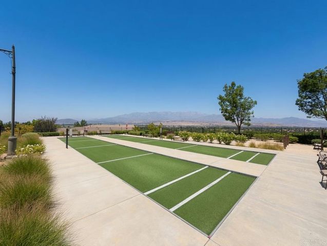 367 Shining Rock, Beaumont, CA 92223