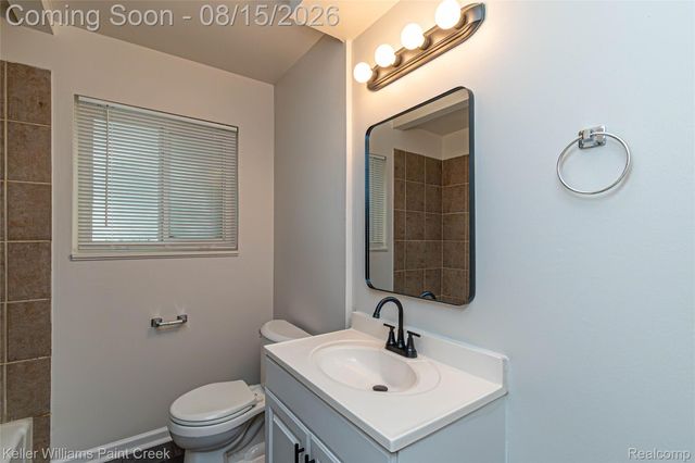 24876 Dale Avenue, Eastpointe, MI 48021