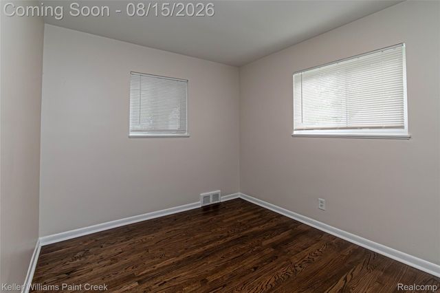 24876 Dale Avenue, Eastpointe, MI 48021