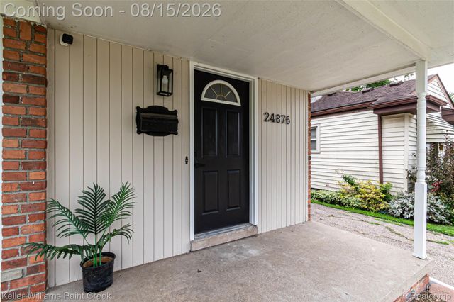 24876 Dale Avenue, Eastpointe, MI 48021