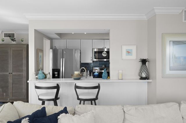 233 NE Edgewater Drive 104, Hutchinson Island, FL 34996