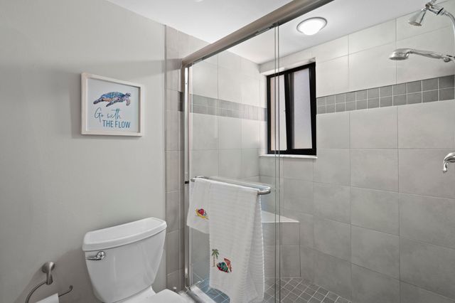 233 NE Edgewater Drive 104, Hutchinson Island, FL 34996