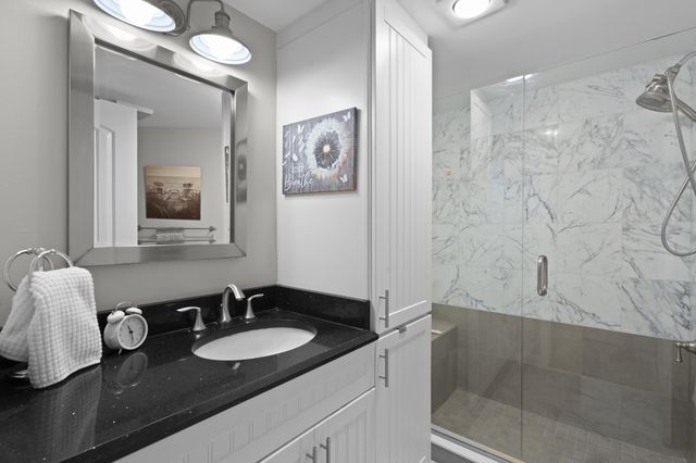 233 NE Edgewater Drive 104, Hutchinson Island, FL 34996