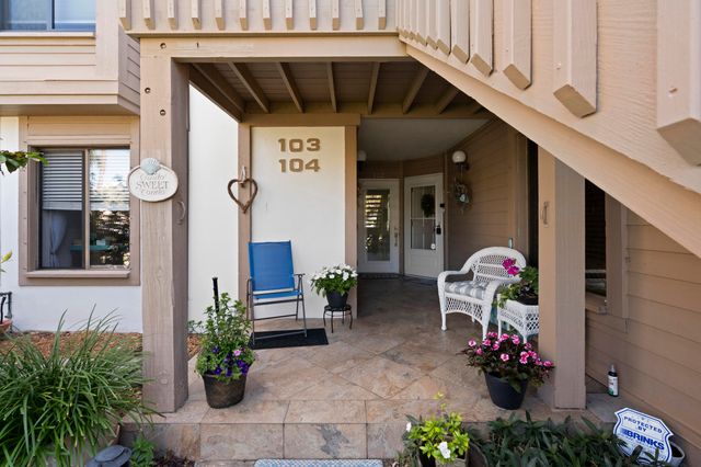 233 NE Edgewater Drive 104, Hutchinson Island, FL 34996