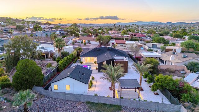1955 E GREENWAY Road, Phoenix, AZ 85022
