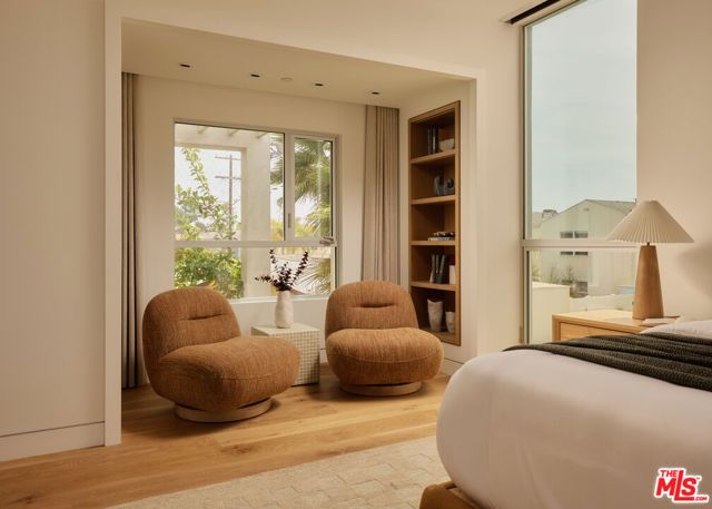 2801 Sanborn Avenue, Los Angeles, CA 90291